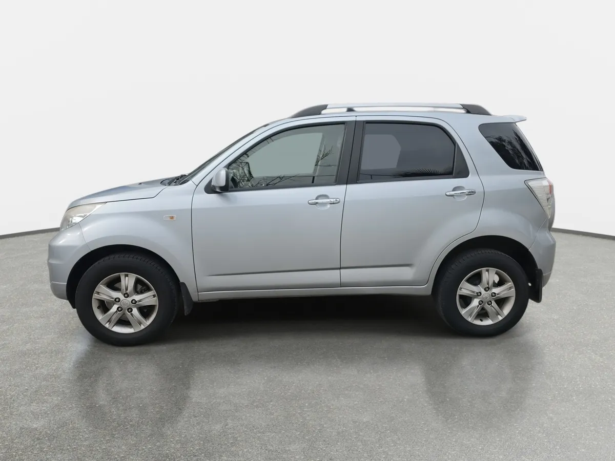 Toyota Rush 1.5 Lei 4x2 At 5p año 2018