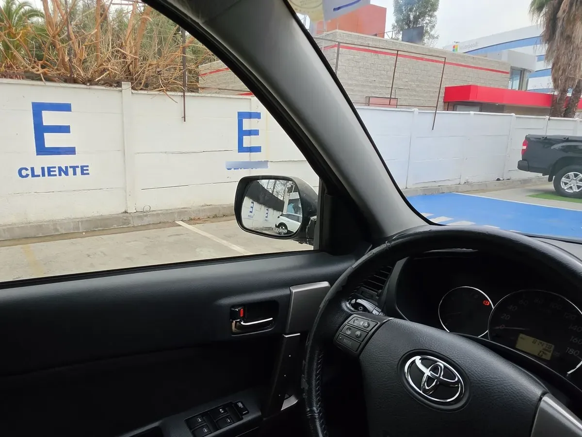 Toyota Rush 1.5 Lei 4x2 At 5p año 2018