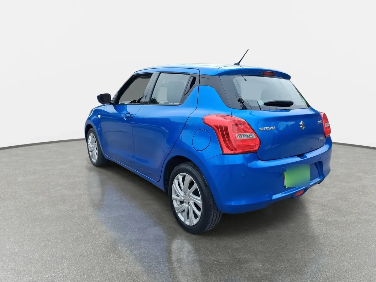 Suzuki Swift 1.2 Hybrid Plus 4x2 Hb Mt 5p año 2023