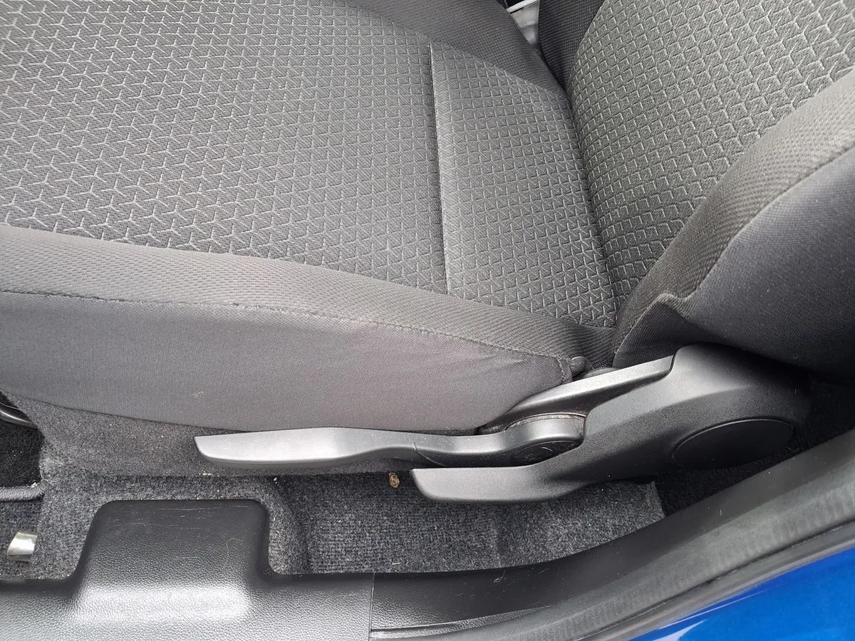 Suzuki Swift 1.2 Hybrid Plus 4x2 Hb Mt 5p año 2023