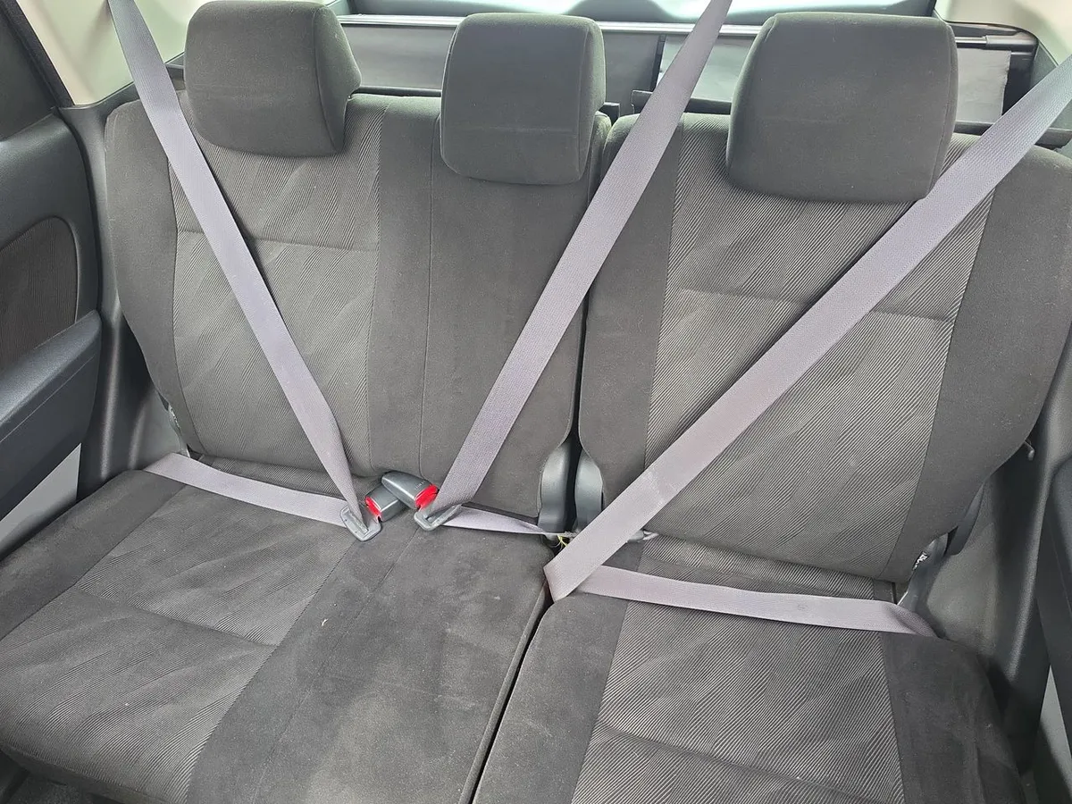Toyota Rush 1.5 Lei 4x2 At 5p año 2018