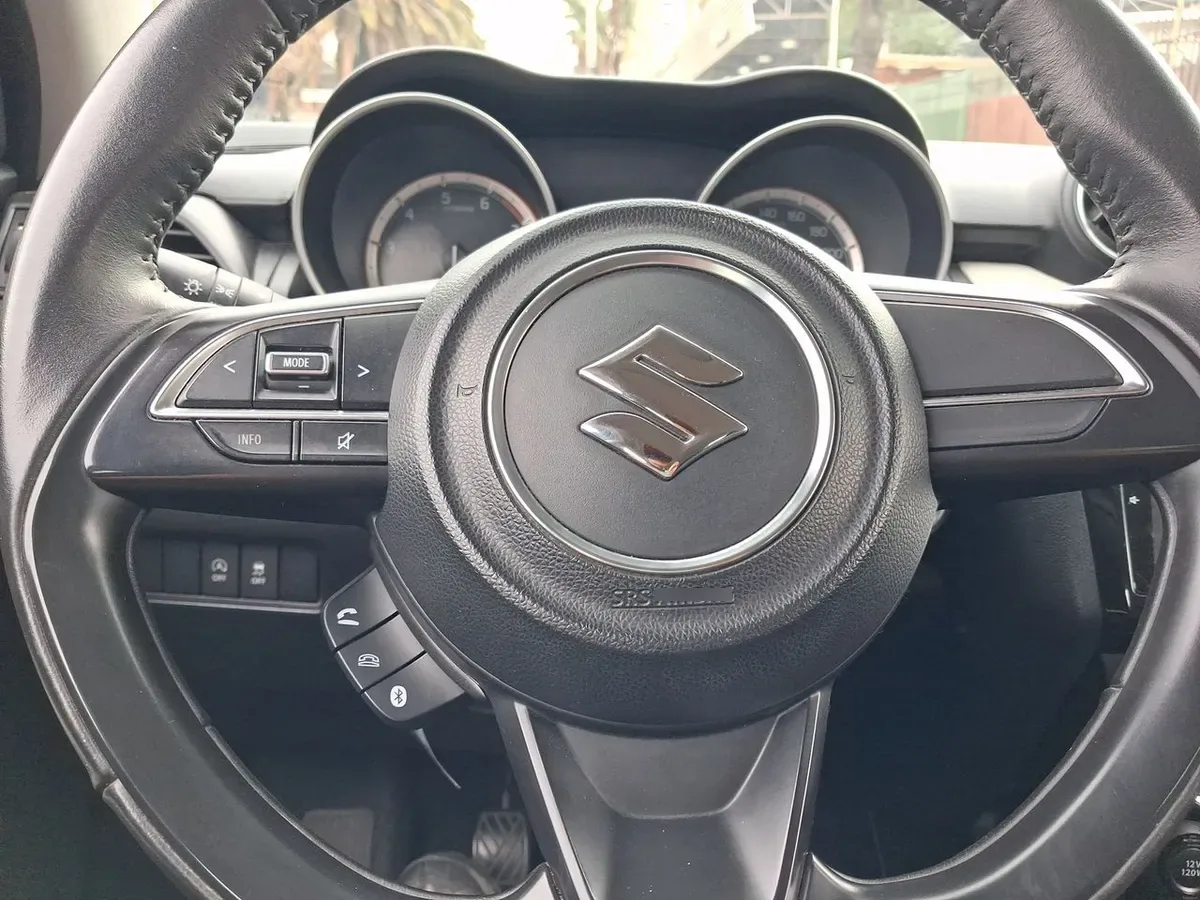 Suzuki Swift 1.2 Hybrid Plus 4x2 Hb Mt 5p año 2023