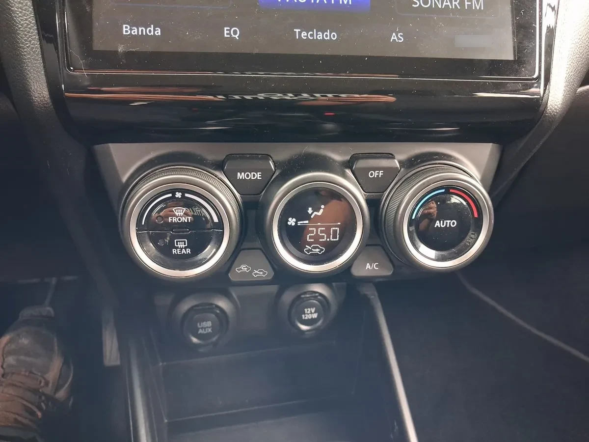 Suzuki Swift 1.2 Hybrid Plus 4x2 Hb Mt 5p año 2023