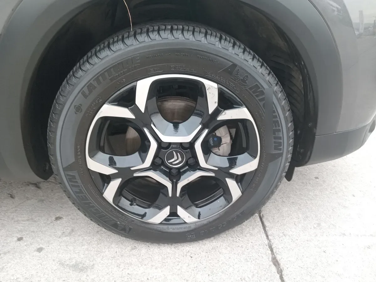 Citroen C5 Aircross 1.5 Feel Pack Diesel 4x2 130 Ss Eat8 At 5p año 2024