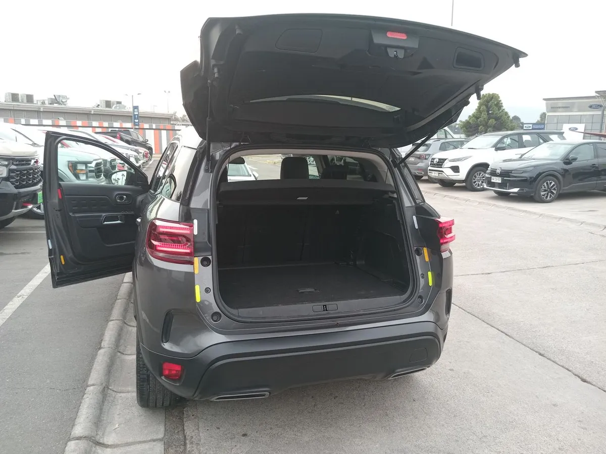 Citroen C5 Aircross 1.5 Feel Pack Diesel 4x2 130 Ss Eat8 At 5p año 2024