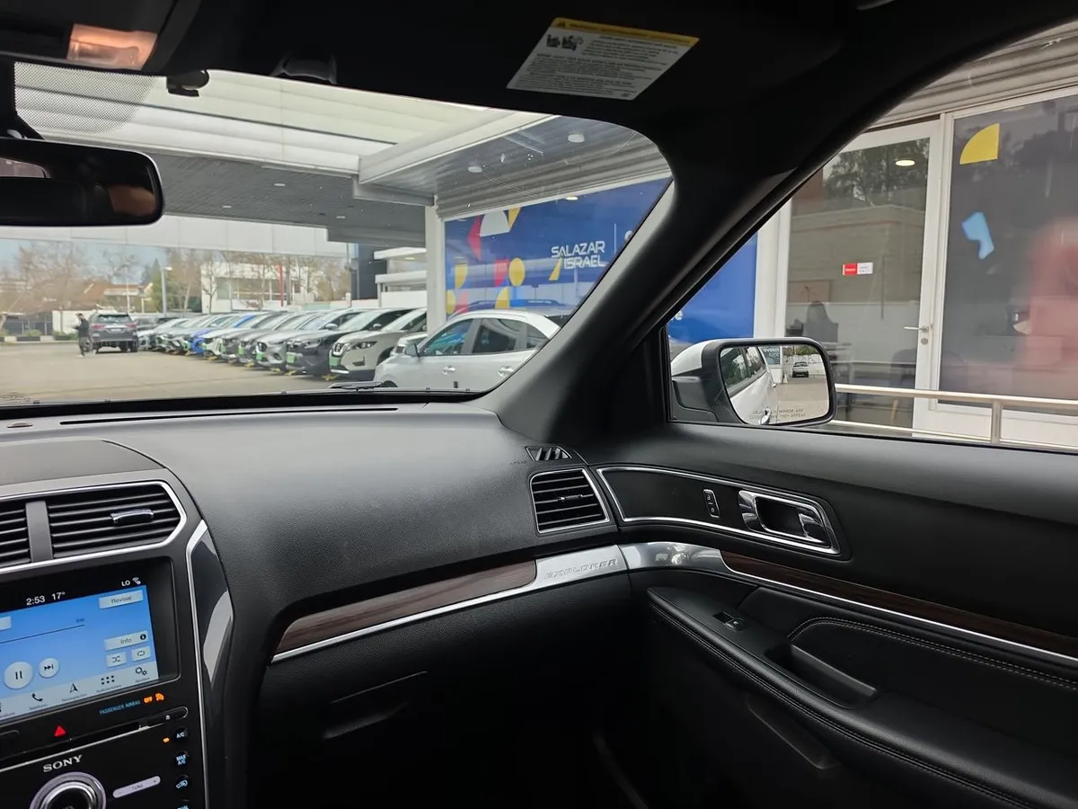 Ford Explorer 2.3 Limited Ecoboost 4x4 At 5p año 2019