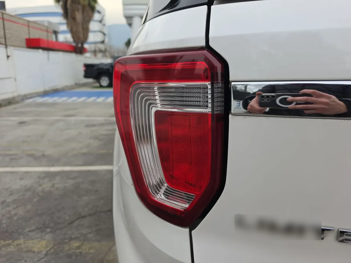 Ford Explorer 2.3 Limited Ecoboost 4x4 At 5p año 2019