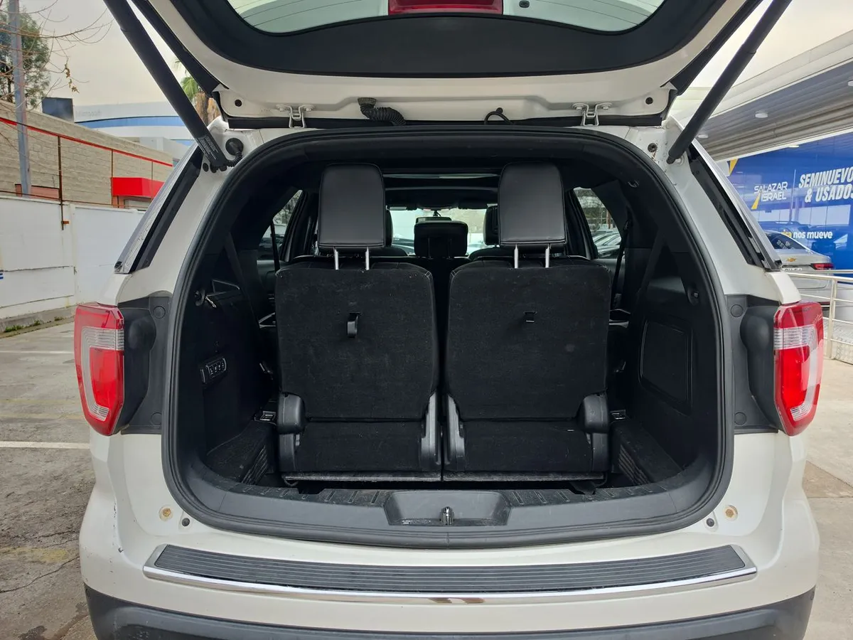 Ford Explorer 2.3 Limited Ecoboost 4x4 At 5p año 2019