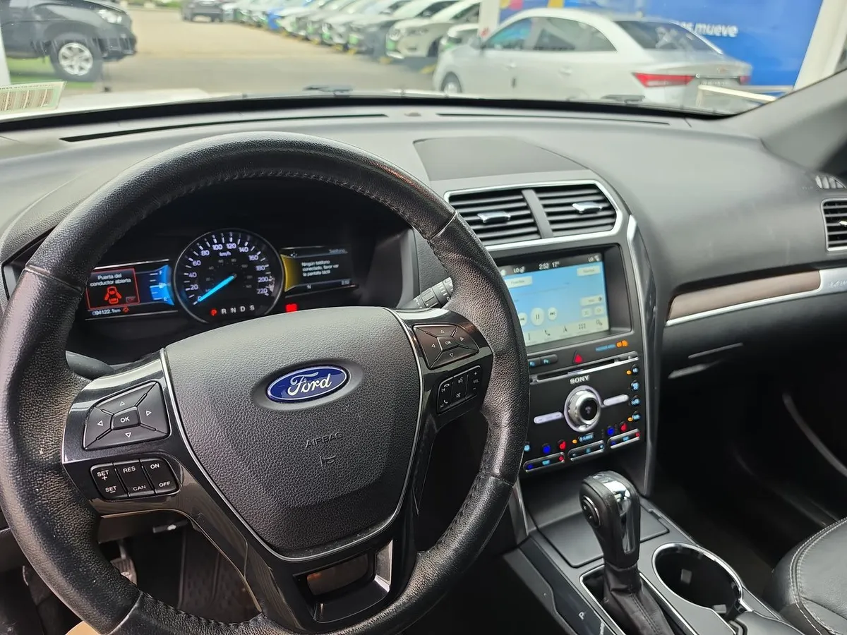 Ford Explorer 2.3 Limited Ecoboost 4x4 At 5p año 2019