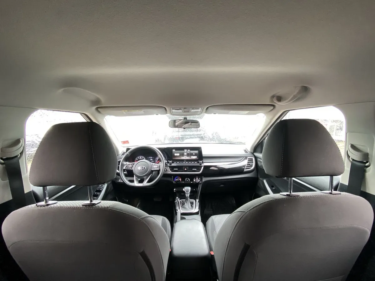 Kia Seltos 1.6 Ex 4x2 6at 5p año 2021