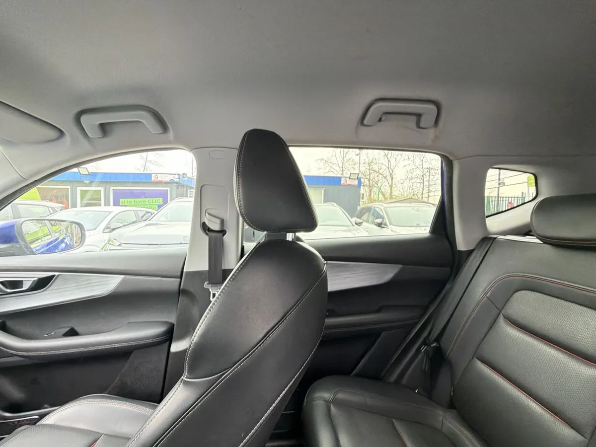 Chery Tiggo 7 Pro 1.5t Gls 4x2 Cvt At 5p año 2023