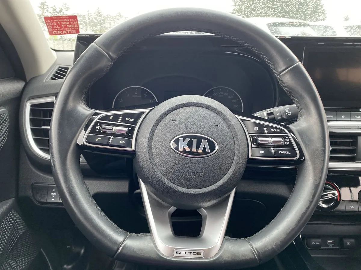 Kia Seltos 1.6 Ex 4x2 6at 5p año 2021