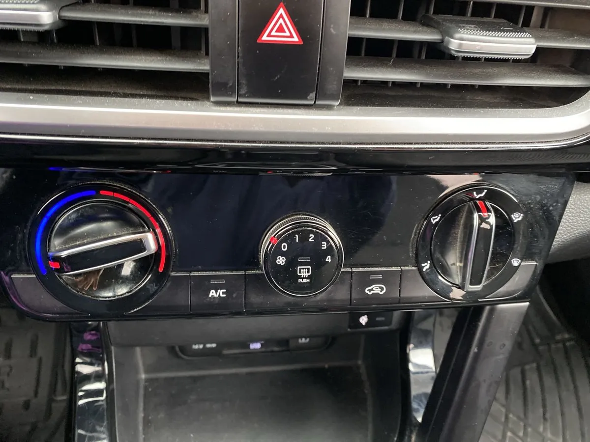 Kia Seltos 1.6 Ex 4x2 6at 5p año 2021