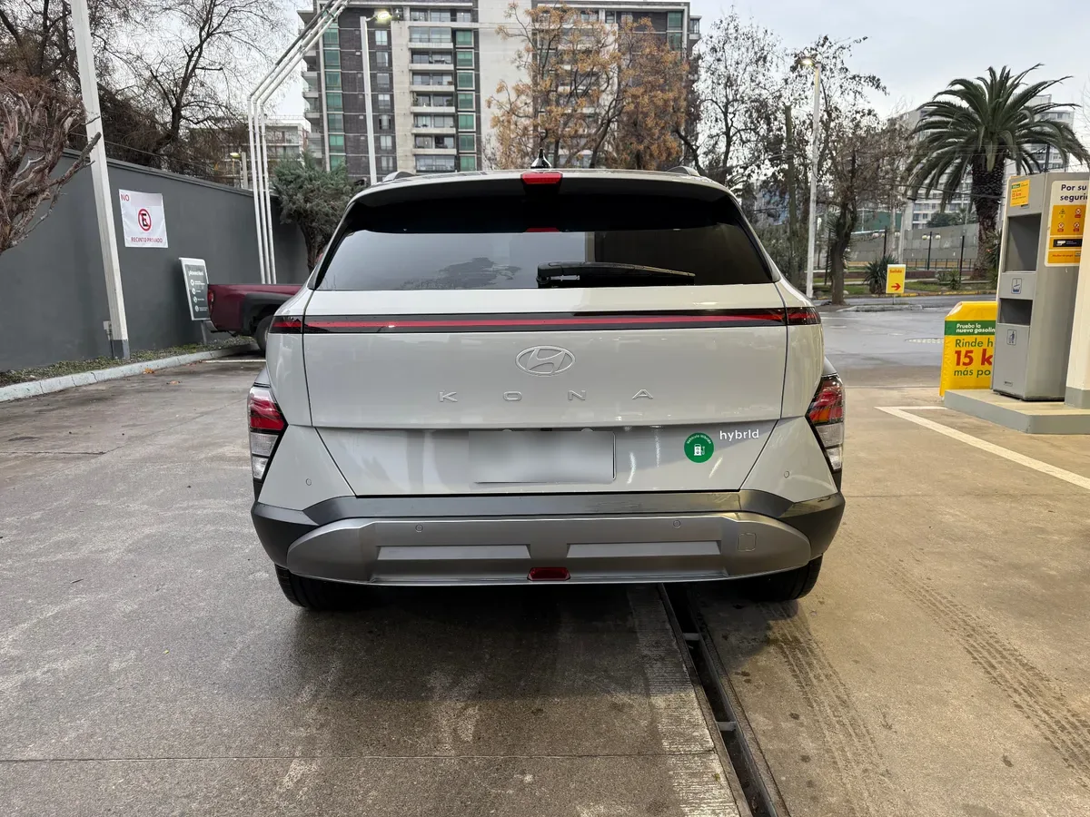 Hyundai Kona 1.6 H Sx2 Plus At Hibrido año 2026