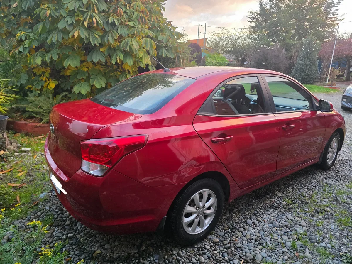Hyundai Verna 1.4 Sel Mt año 2021