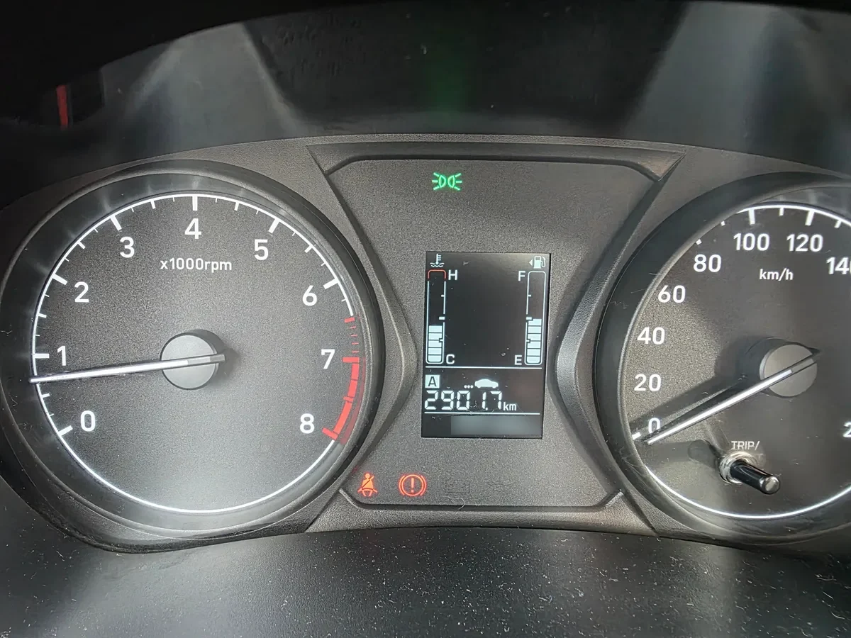 Hyundai Verna 1.4 Sel Mt año 2021