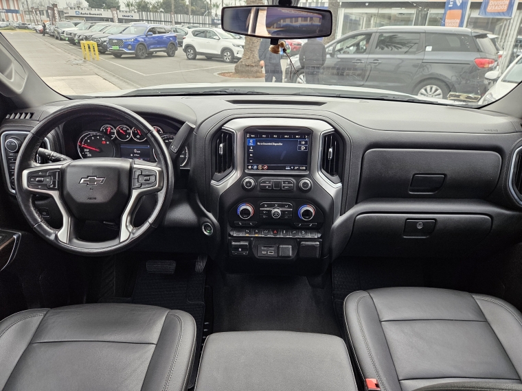 Chevrolet Silverado Silverado 5.3l Lt Tb At 4wd año 2022