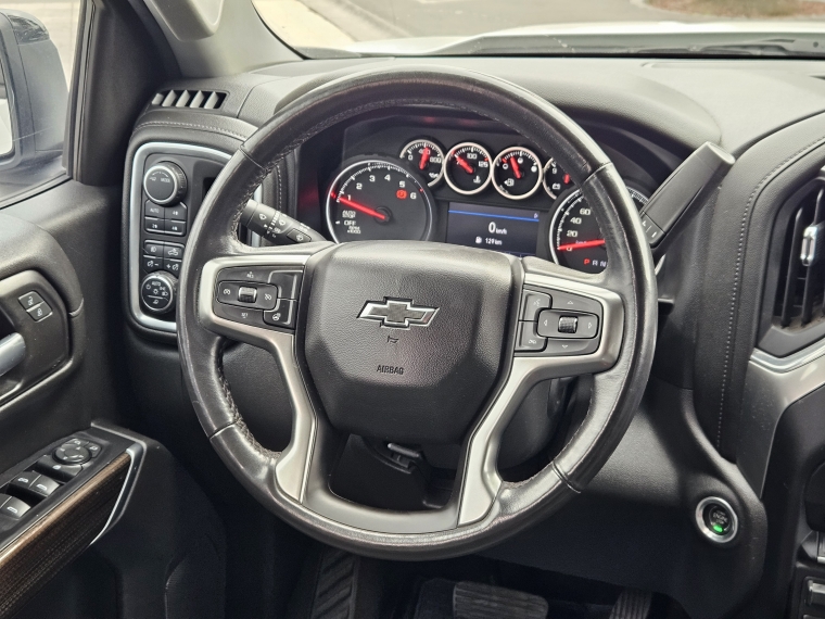 Chevrolet Silverado Silverado 5.3l Lt Tb At 4wd año 2022