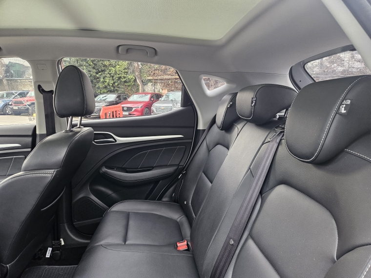 MG Zs 1.5 Com At año 2024
