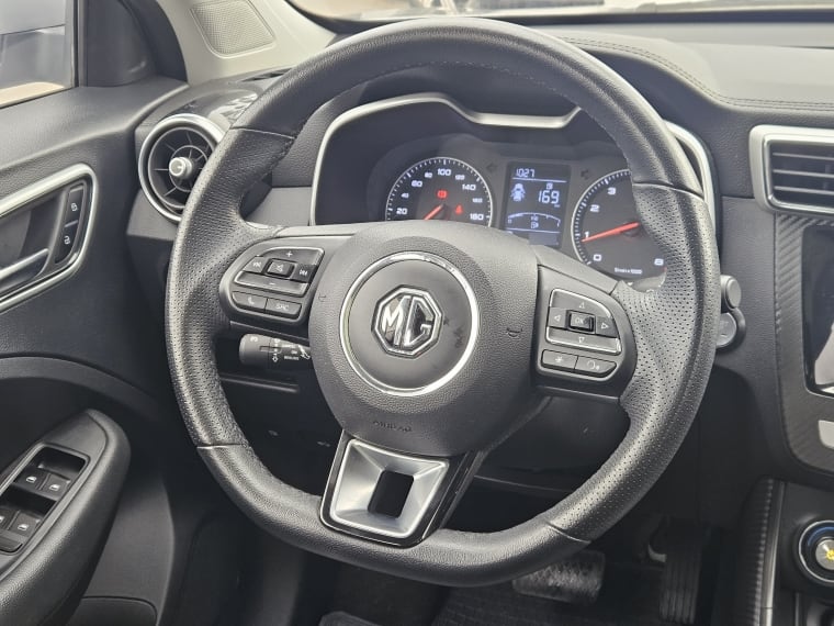 MG Zs 1.5 Com At año 2024