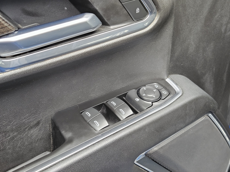 Chevrolet Silverado Silverado 5.3l Lt Tb At Awd año 2024