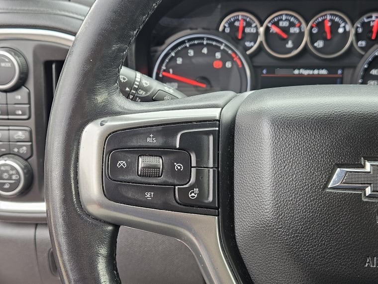 Chevrolet Silverado 5.3 Cc Lt Trailboss Z71 At 4x4 año 2021