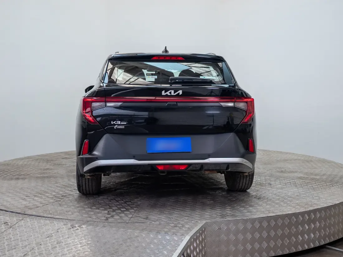 Kia K3 Cross K3 Cross Ex 1.6l 6mt. año 2025