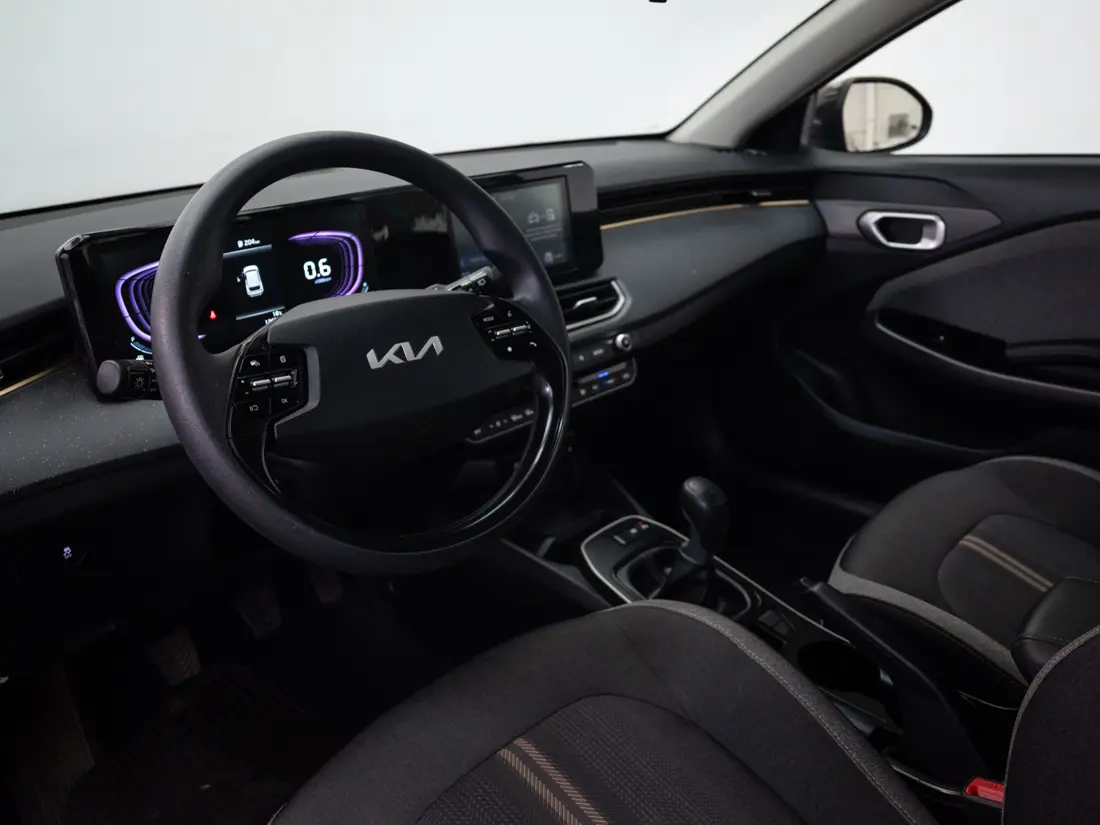 Kia K3 Cross K3 Cross Ex 1.6l 6mt. año 2025