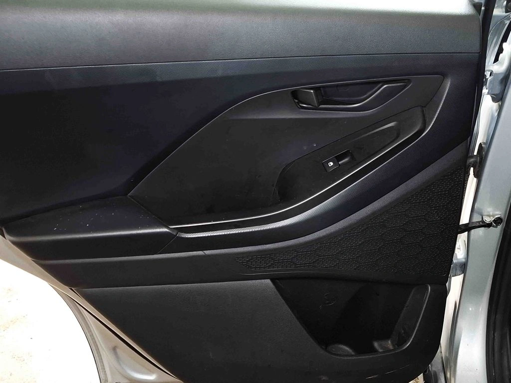 Hyundai Creta 1.5 Value Su2i 4x2 Mt 5p año 2023