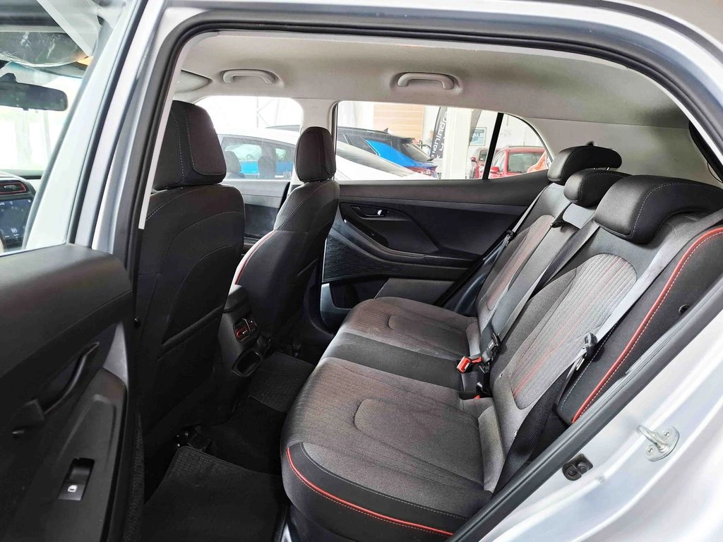 Hyundai Creta 1.5 Value Su2i 4x2 Mt 5p año 2023