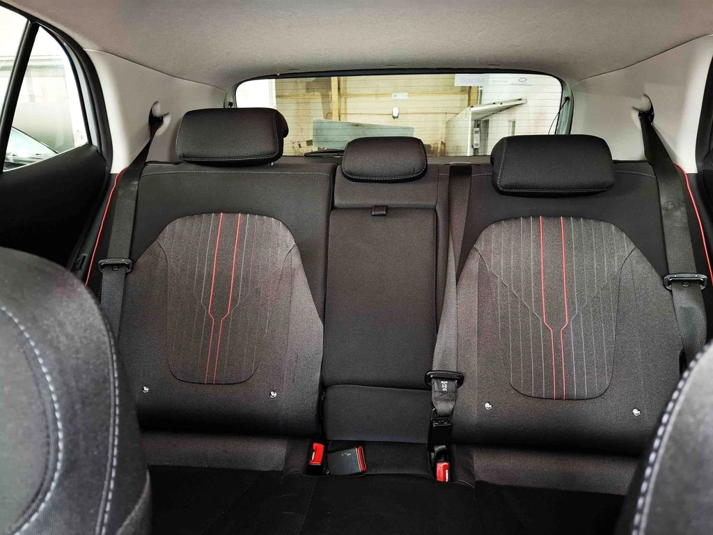 Hyundai Creta 1.5 Value Su2i 4x2 Mt 5p año 2023