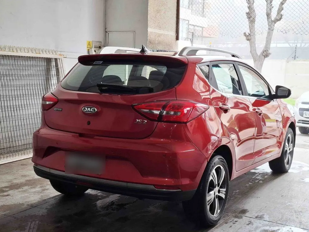 JAC Js2 Mpi 1.5 Aut año 2025