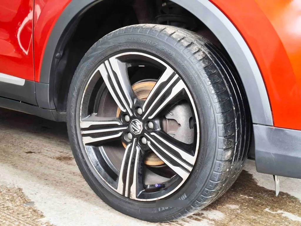 MG Zs 1.5 Std Mt año 2019