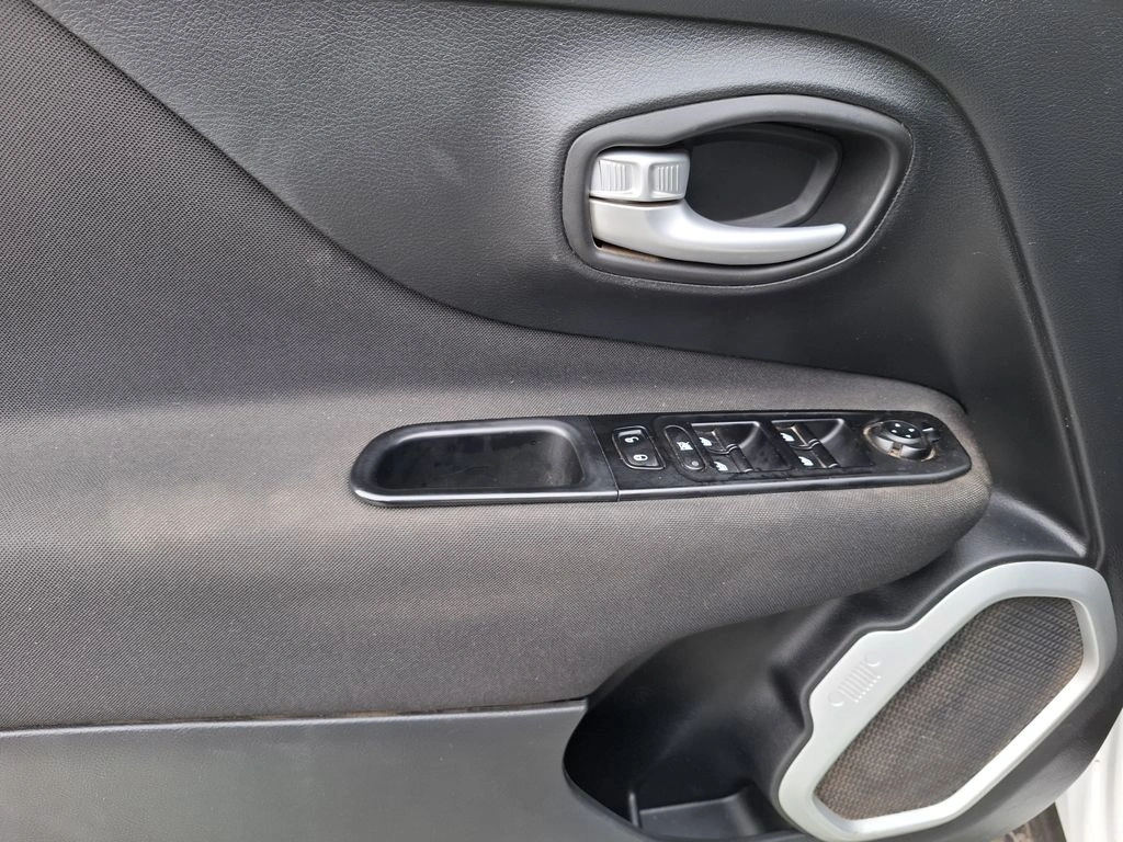 Jeep Renegade At 1.8 año 2022