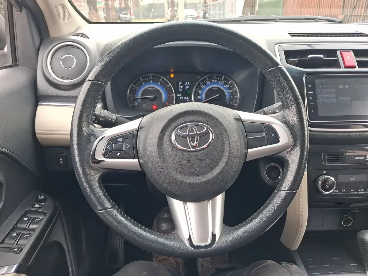 Toyota Rush 1.5 Xei 4x2 At 5p año 2022