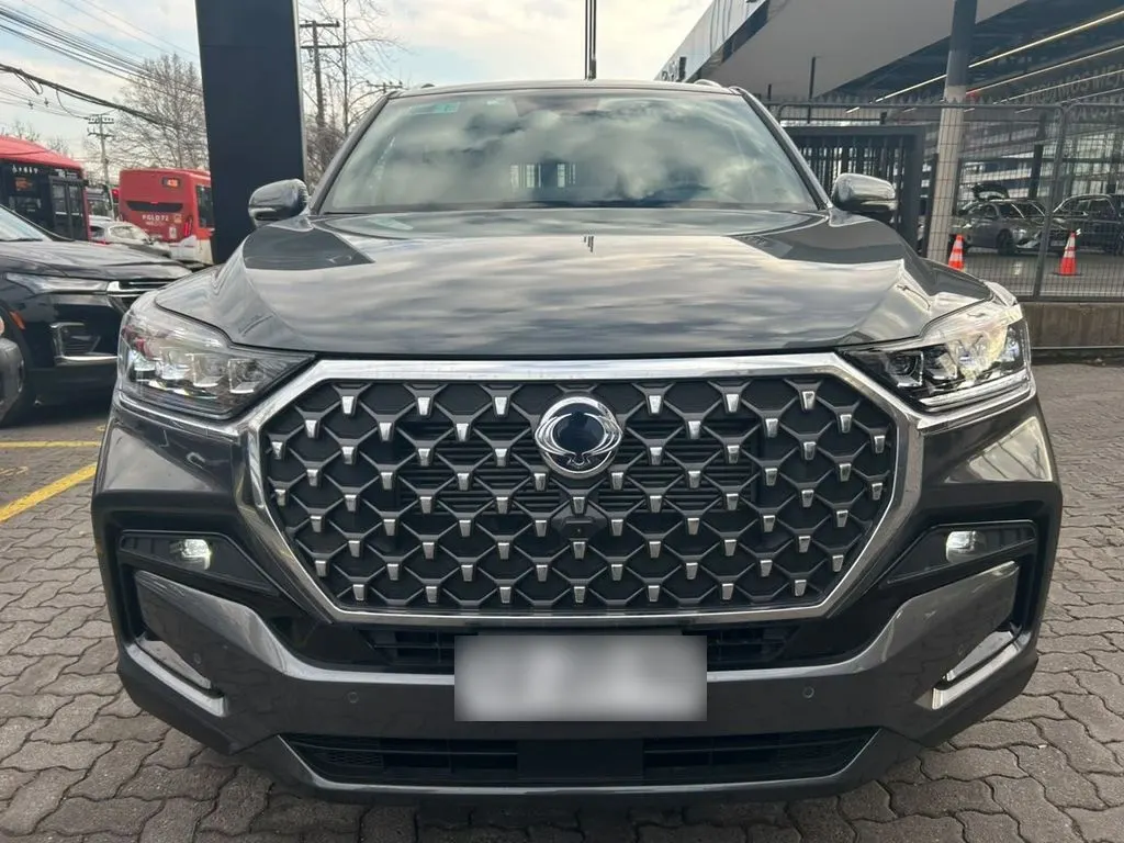 Ssangyong Rexton 2.2 Limited Plus At 4x4 Diesel año 2025