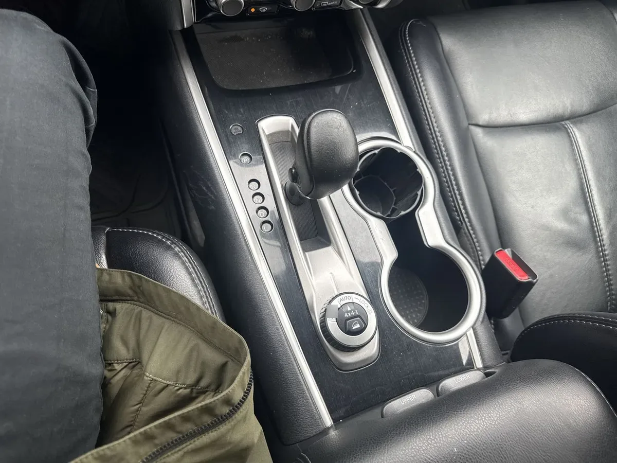 Nissan Pathfinder 3.5 Advance 4x4 Cvt At 5p año 2020