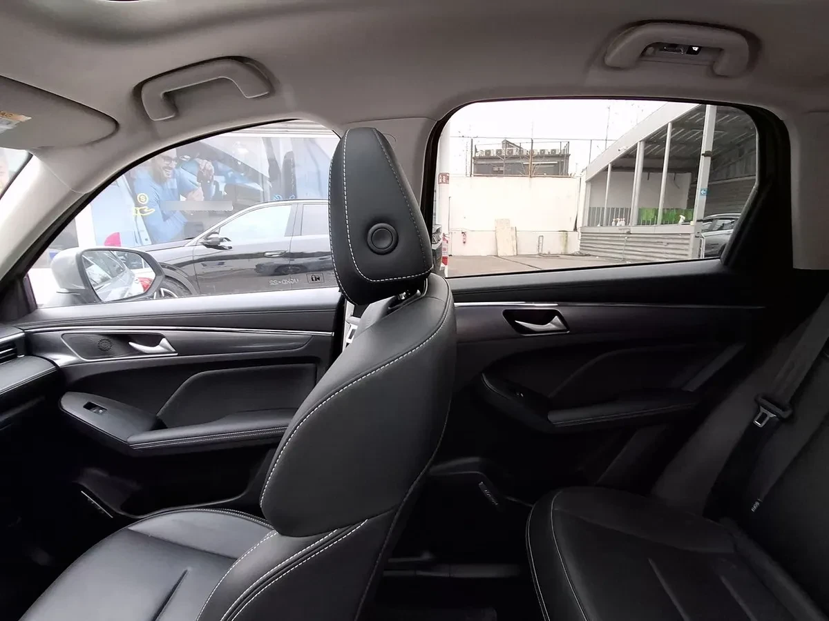 Haval Jolion 1.5t Deluxe Hybrid 4x2 At 5p año 2026