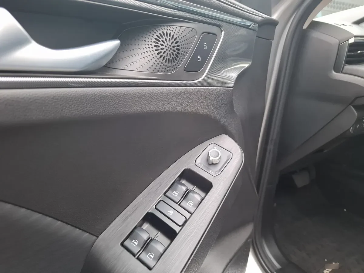 Haval Jolion 1.5t Deluxe Hybrid 4x2 At 5p año 2026