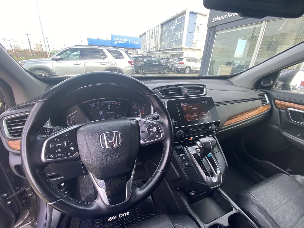 Honda Cr-V 1.5t Touring 4x4 Cvt At 5p año 2022