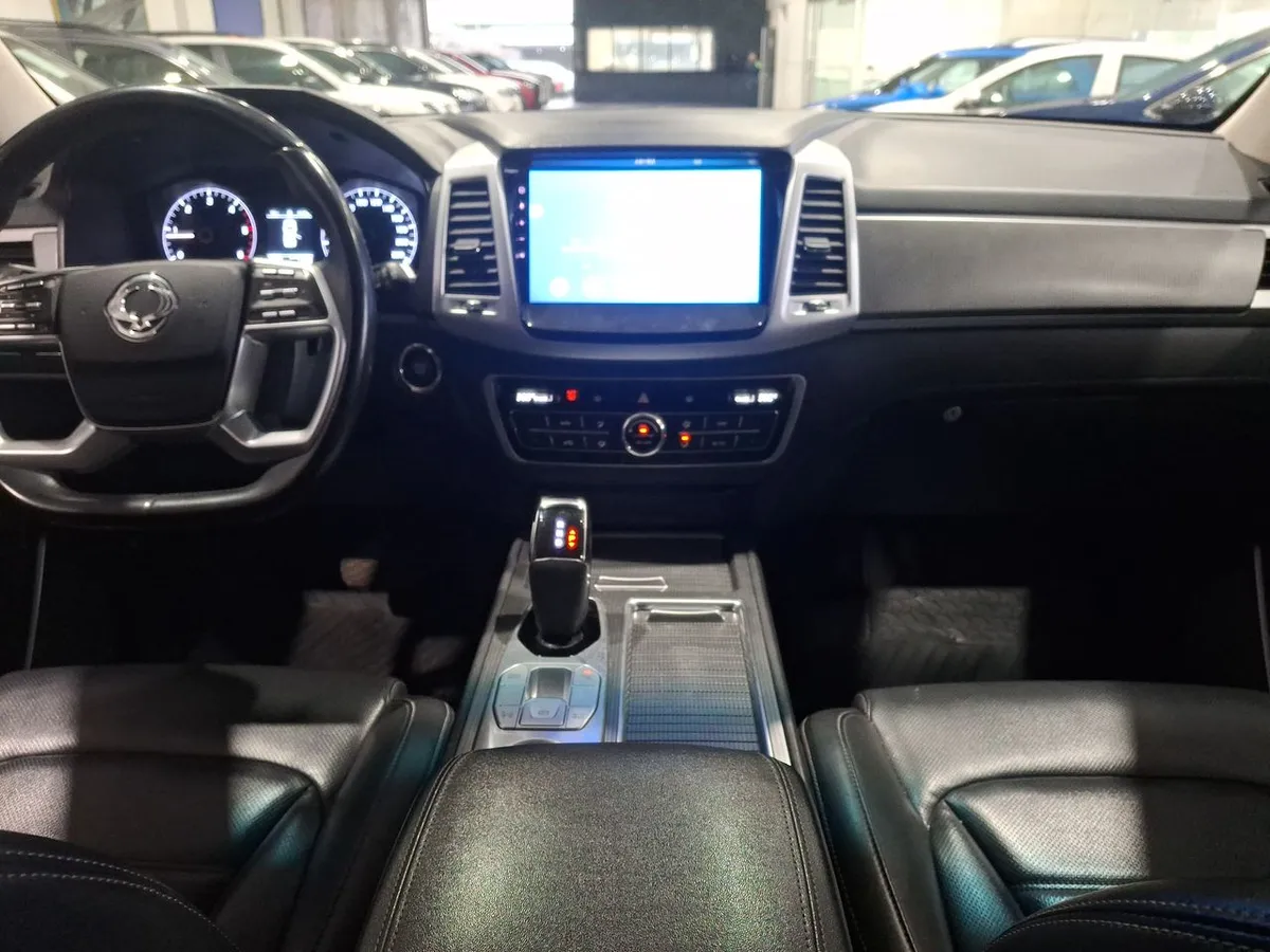 Ssangyong Rexton 2.2t Glx Diesel 4x2 6ab 8at 5p año 2023