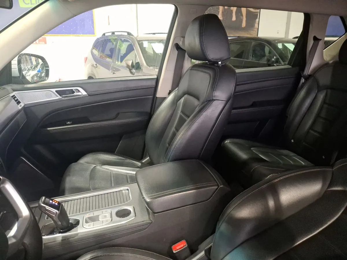 Ssangyong Rexton 2.2t Glx Diesel 4x2 6ab 8at 5p año 2023