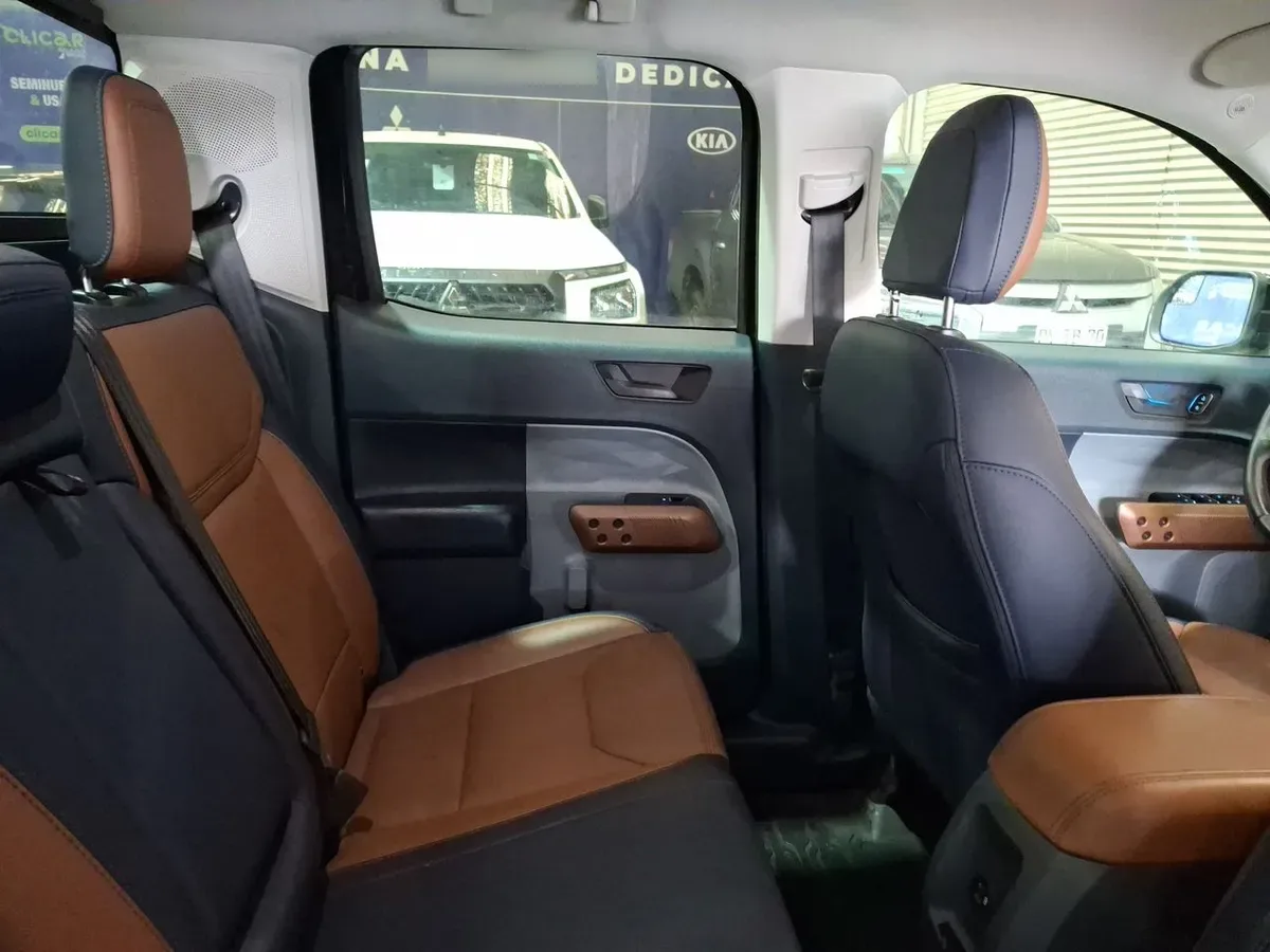 Ford Maverick 2.0 Lariat 4x4 At 4p año 2025