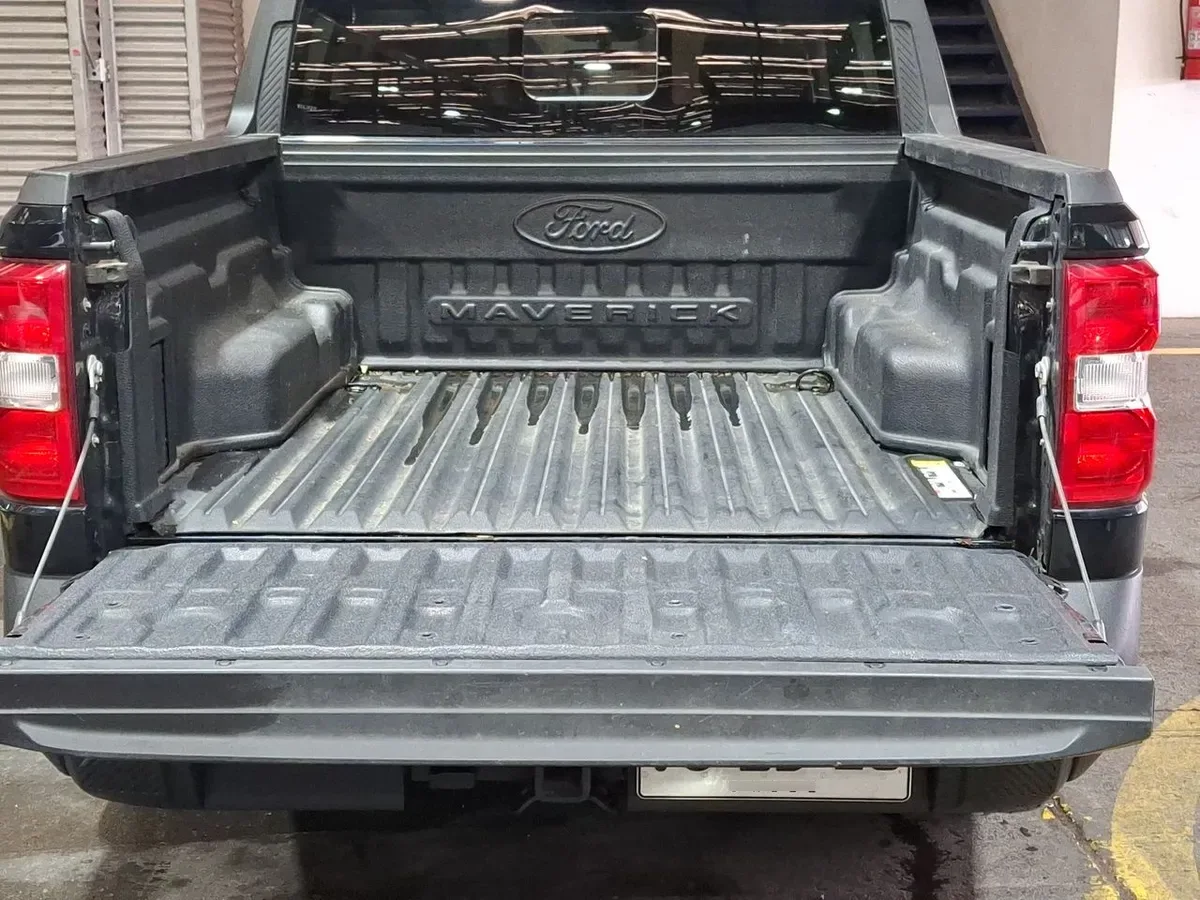 Ford Maverick 2.0 Lariat 4x4 At 4p año 2025