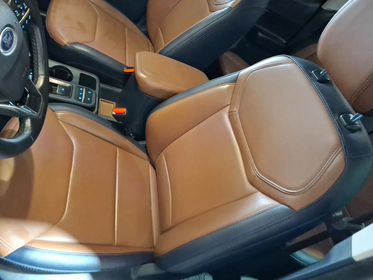 Ford Maverick 2.0 Lariat 4x4 At 4p año 2025