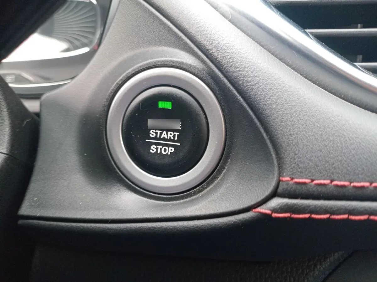 Chevrolet Groove 1.5 Premier P 4x2 Mt 5p año 2024