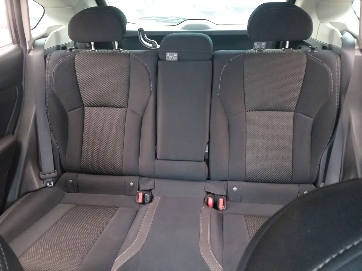 Subaru Impreza 2.0 Sport Dynamic Hb Awd Cvt At 5p año 2022