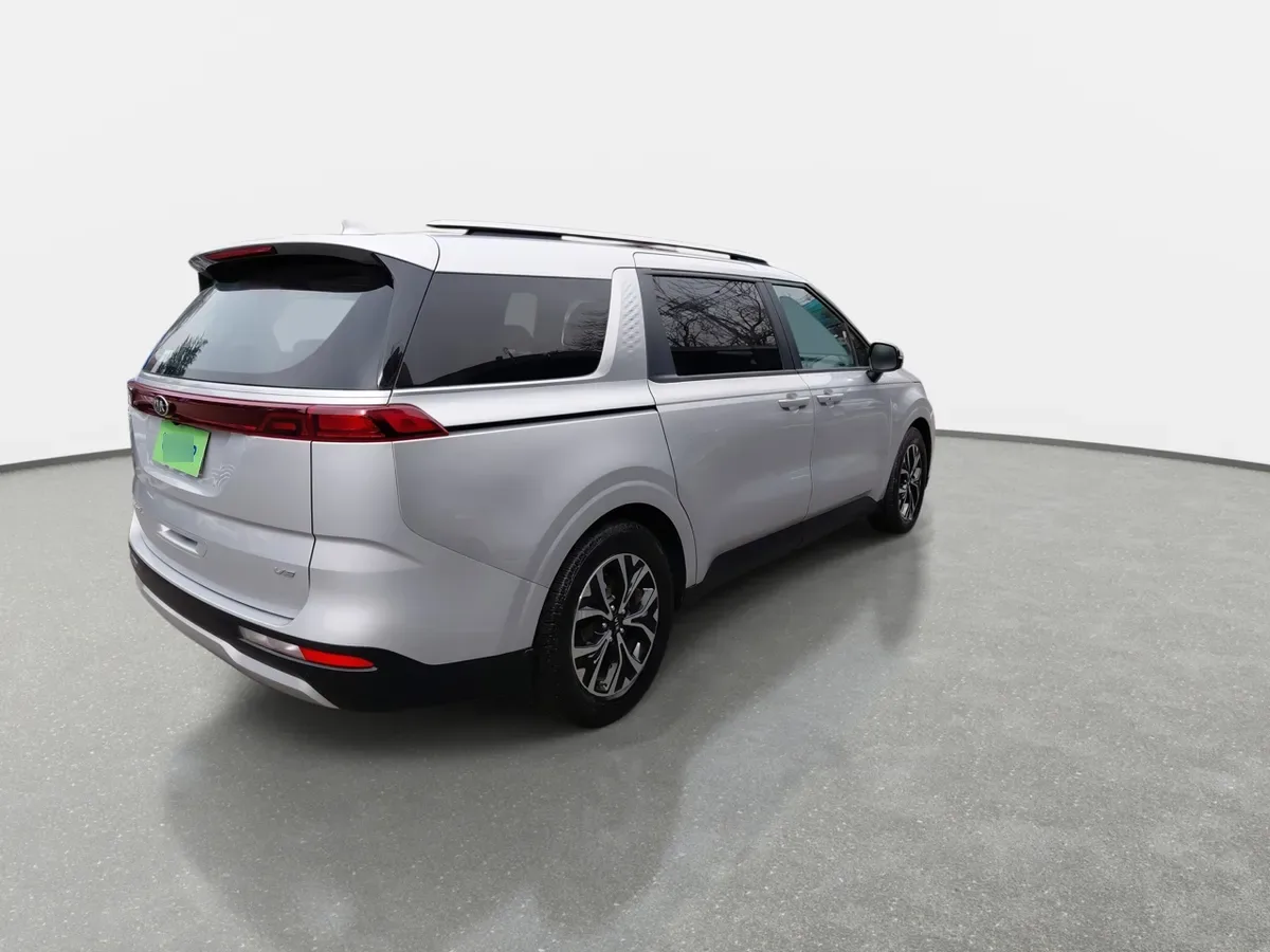 Kia Carnival 3.5 Ex 4x2 8at 5p año 2021