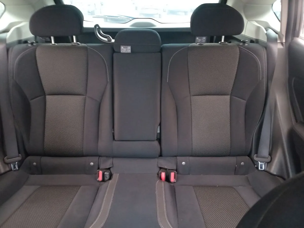 Subaru Impreza 2.0 Sport Dynamic Hb Awd Cvt At 5p año 2022