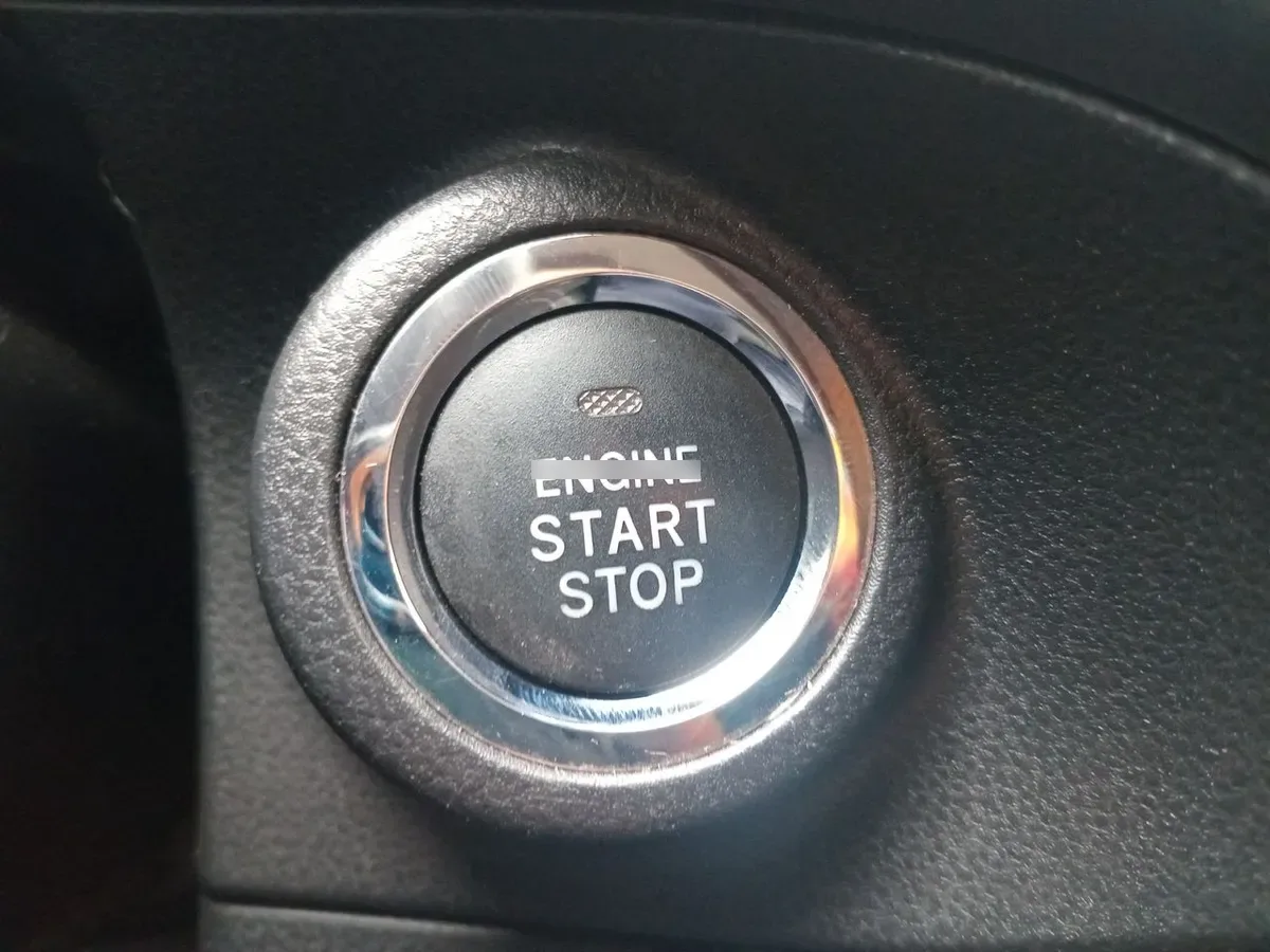 Subaru Impreza 2.0 Sport Dynamic Hb Awd Cvt At 5p año 2022